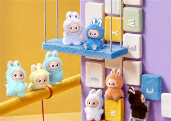 泡泡瑪特“迷你版LABUBU”今晚開售 網上預約量激增