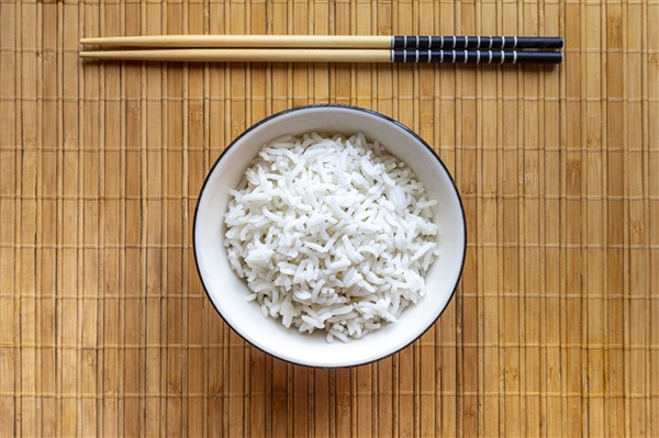 律師談老板曝光男子抽40張紙巾：可能侵犯消費(fèi)者隱私權(quán)