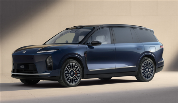 蔚來股價接近翻倍！李斌：對新ES8的市場熱情預估保守了 正全力增加產能