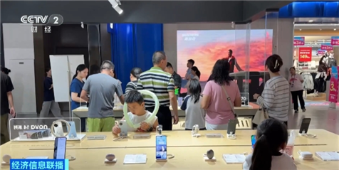 “開學經濟”升溫！多地學習產品迎銷售旺季，聯名文具、數碼產品熱銷