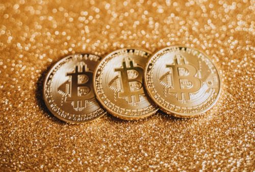 ??Solana、XRP等altcoin暴漲暴跌，主流資金為何始終不敢長線布局?